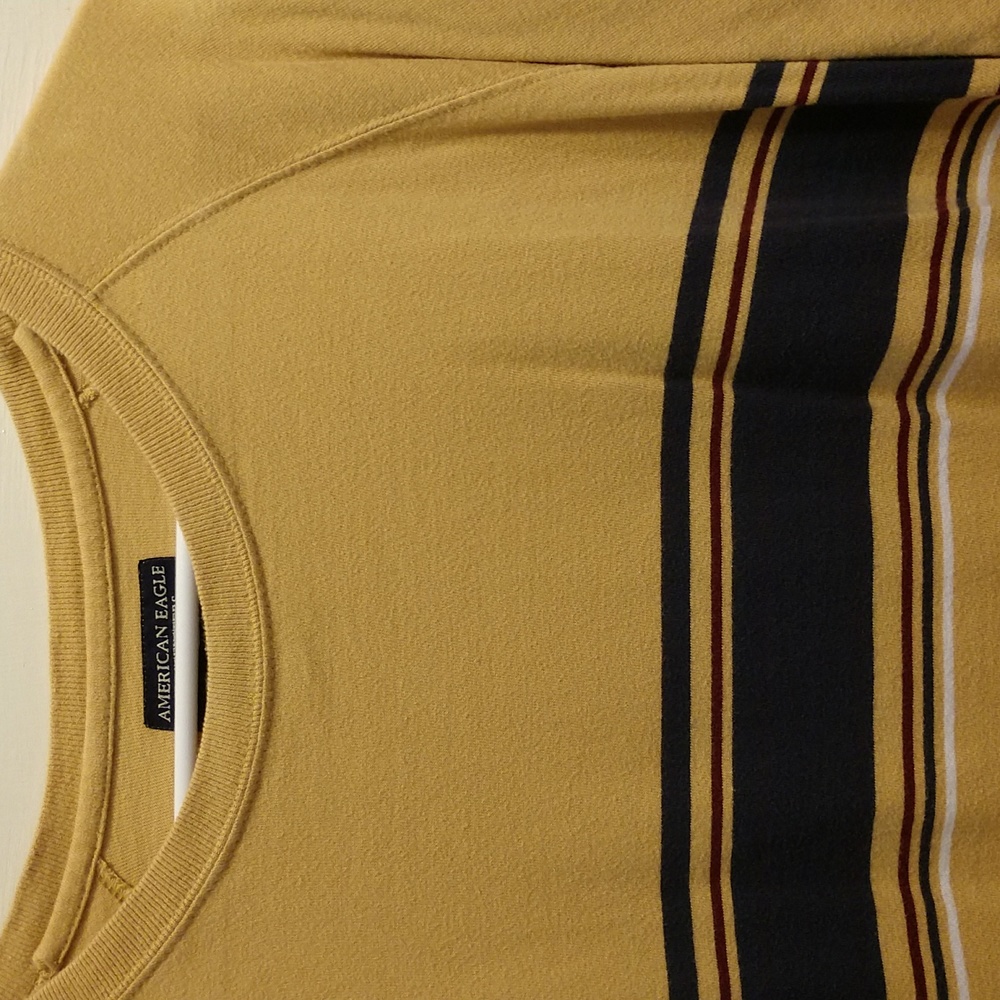 Shirt - Picture 2 of 3